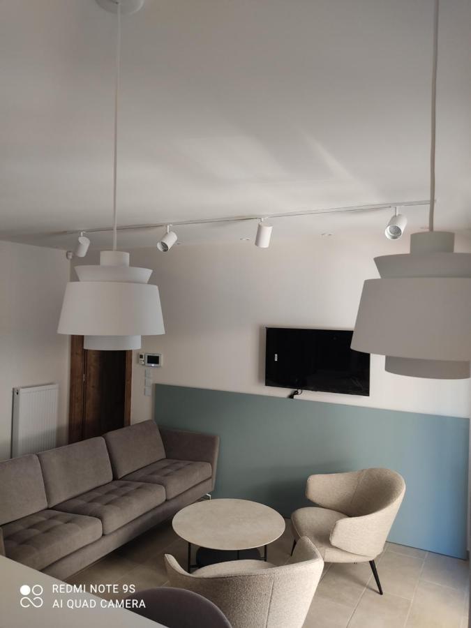 Blue Rose Luxury And Comfort Apartment At The Centre Of Preveza Eksteriør bilde
