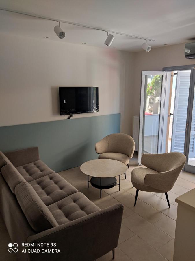Blue Rose Luxury And Comfort Apartment At The Centre Of Preveza Eksteriør bilde